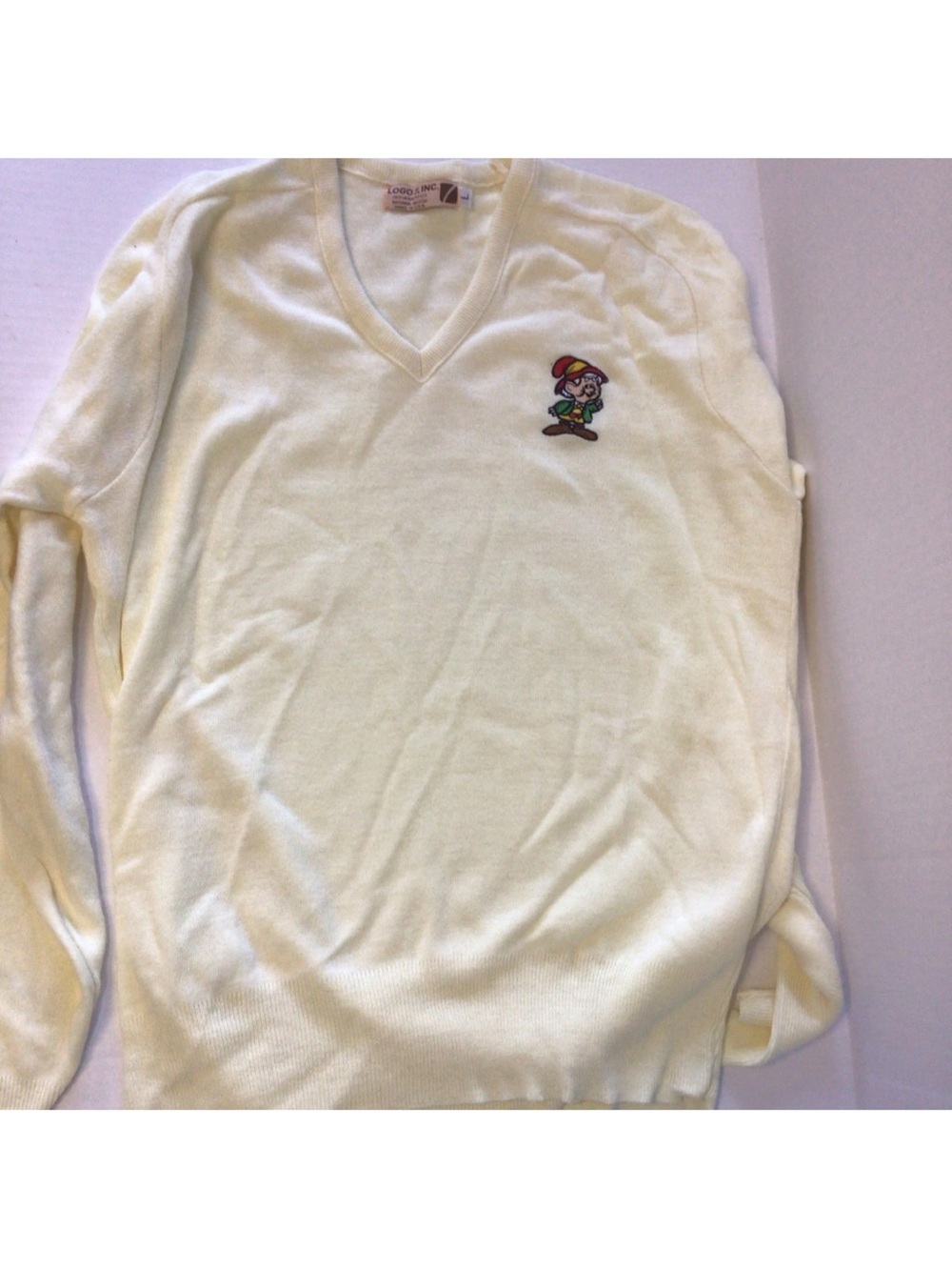 LOGO 7 Cream V-Neck Sweater Keebler Elf advertising Vintage